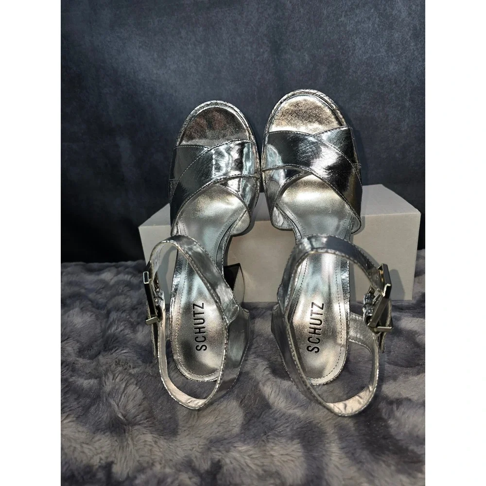 NWB Schutz Penelope Platform Sandal Silver Metallic Block Heel Womens 9.5